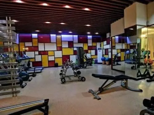 Stamford Executive A2 Shortwalk Venice Canal Mall Apartment *
