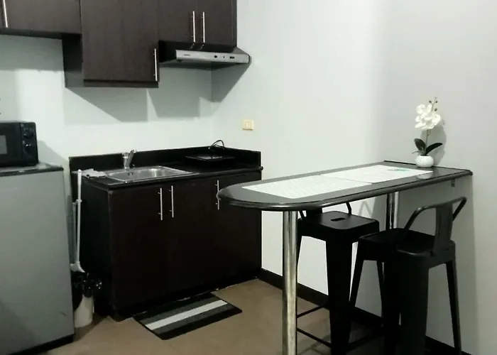 Apartment Stamford Executive A2 Shortwalk Venice Canal Mall